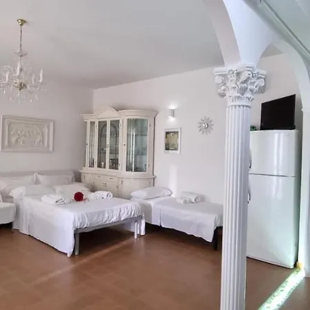 Casa Di Sofia Vicino Ospedale E Grotte Casa de hóspedes