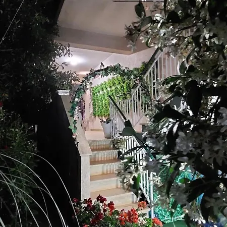 Casa Di Sofia Vicino Ospedale E Grotte Castellana Grotte