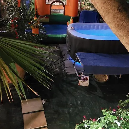 Casa Di Sofia Vicino Ospedale E Grotte Pensjonat Castellana Grotte
