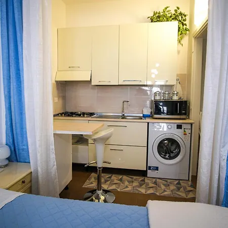 Casa de hóspedes Casa Di Sofia Vicino Ospedale E Grotte 3*